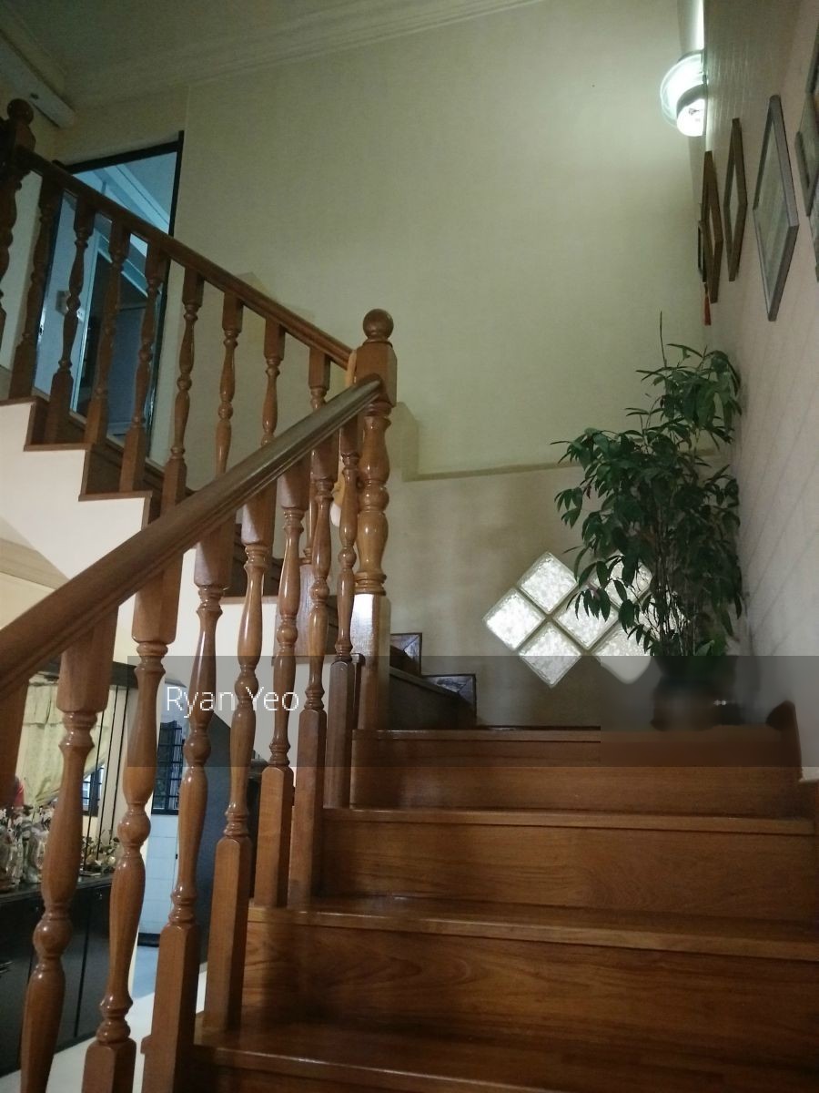 Blk 221 Hougang Street 21 (Hougang), HDB Executive #140522202